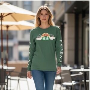 Friends Central Perk Men's Tee Shirt M Medium Long Sleeve Green Graphic TV Show